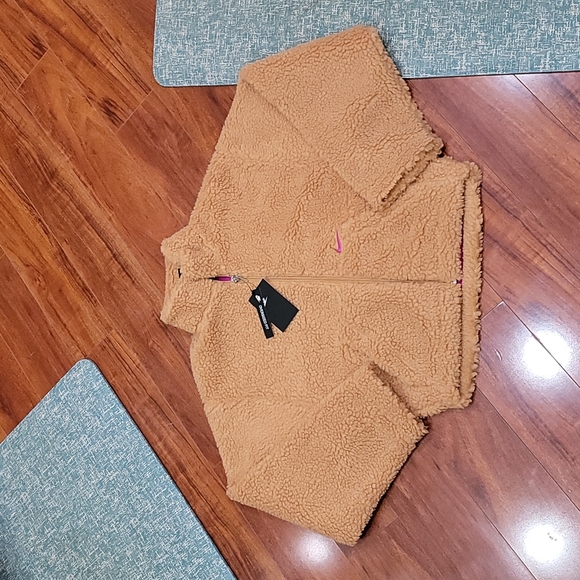 NWT Nike sherpa jacket - Picture 4 of 12
